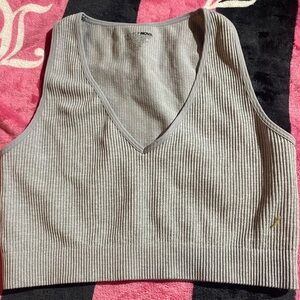 FashionNova M/L grey crop top